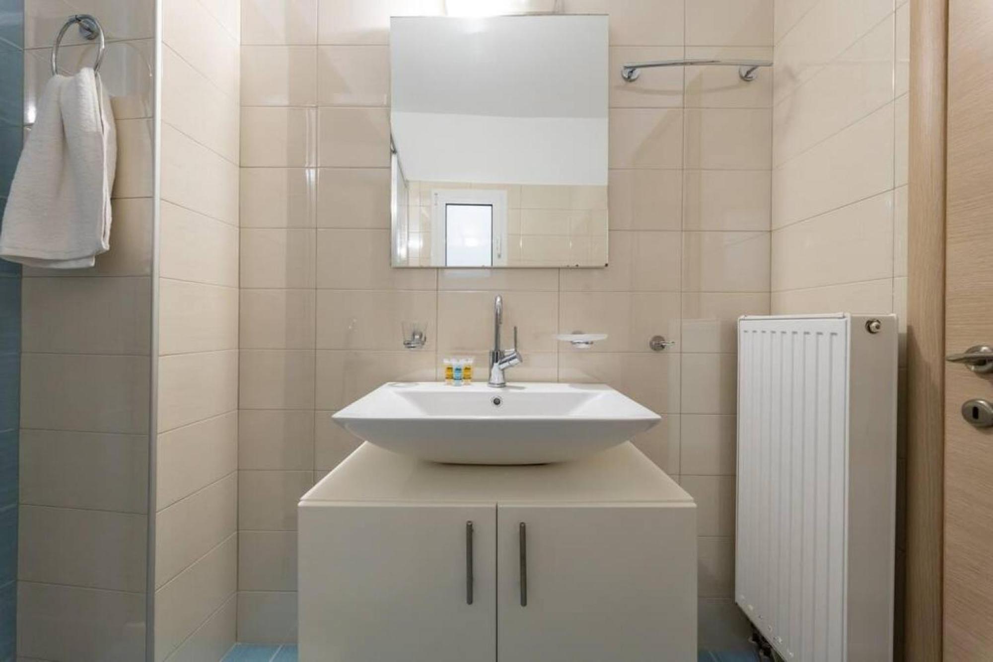 Apartment Petralona Dazzling Floor 1bdap